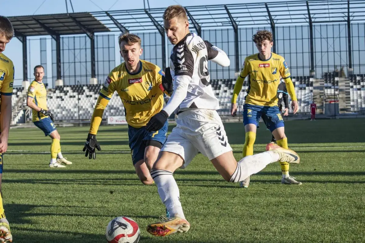 Podsumowanie meczów Avii Świdnik z Sandecją Nowy Sącz