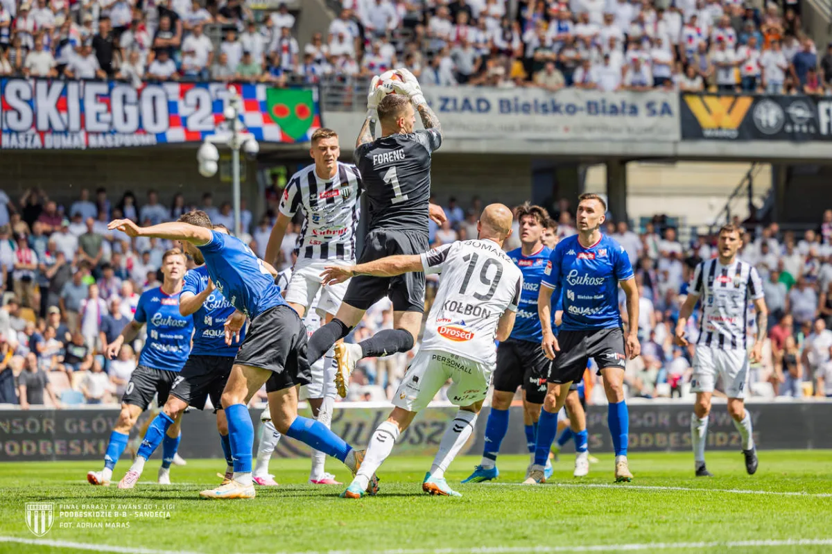 Podbeskidzie pokonuje Sandecję w finale