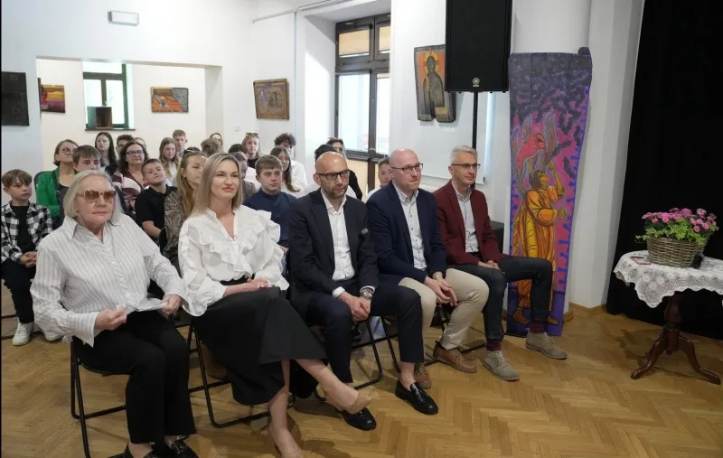 Podsumowanie konkursu 'Nasza szkoła segreguje i innych motywuje'